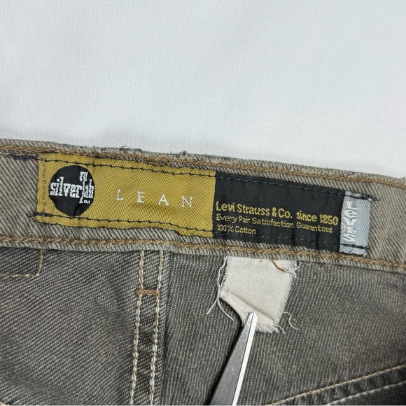 Vtg Levis SilverTab Lean Men Jeans 30 x 33 Slim Fit 90s Dark Beige Distressed B8 - Picture 3 of 11